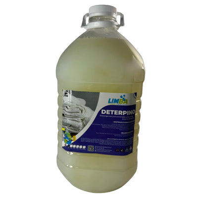 Deterpino detergente con aceite esencial de pino